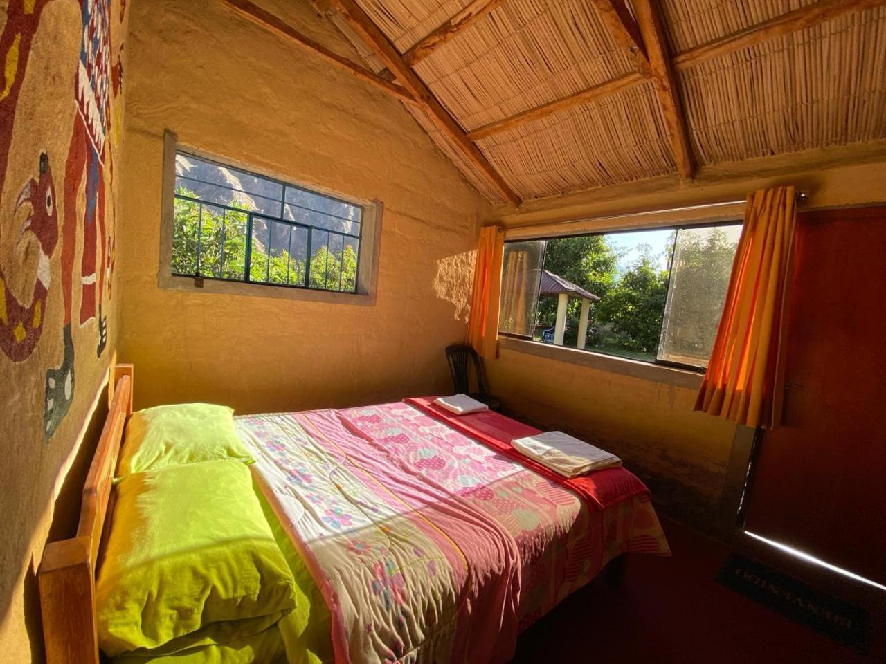 Gloria Hostel Tapay